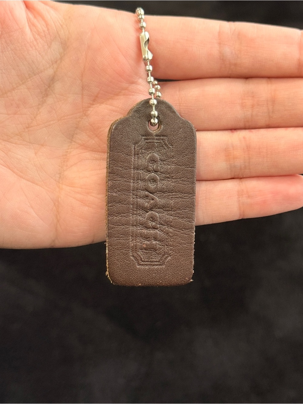 2.25" Medium Vintage Coach Leather Key Fob Bag Charm Keychain Hang Tag/Hangtag - Picture 1 of 4